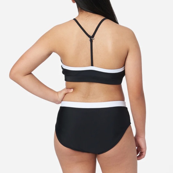 Girls Swimsuit two-piece bikini size 16/18, reversible from black to white - Picture 8 of 10